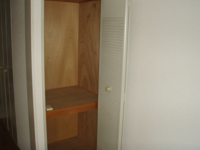 Receipt. Storage space