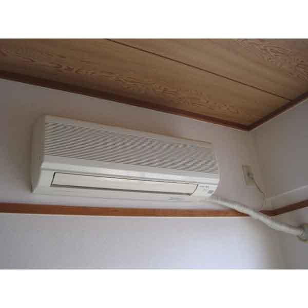Other Equipment. Japanese-style room air conditioning
