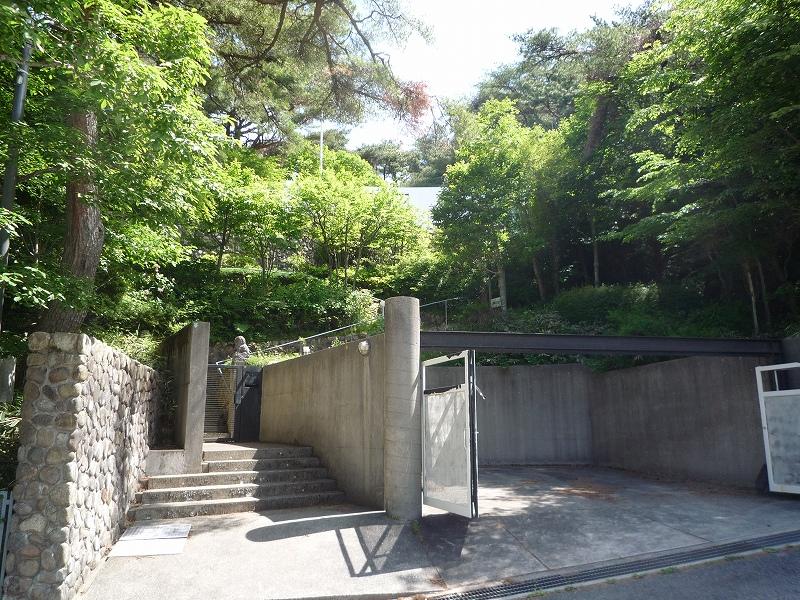 Parking lot. Local (August 2013) Shooting