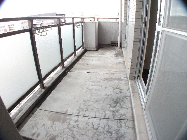 Other. South balcony! Nothing there is no sense of openness before.