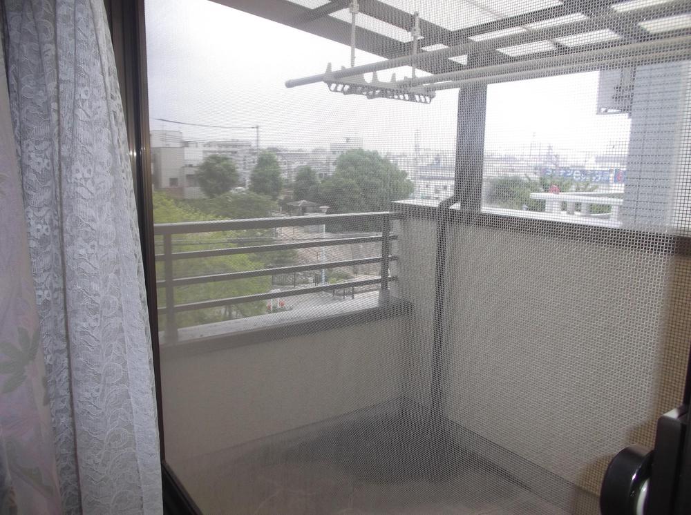 Balcony. Local (July 2013) Shooting