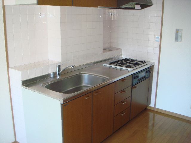 Kitchen. 3-neck stove system Kitchen