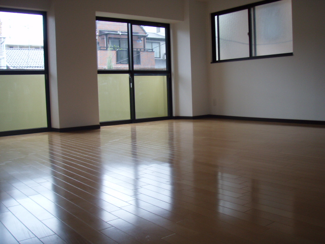 Living and room. 20 Pledge is considerable breadth.