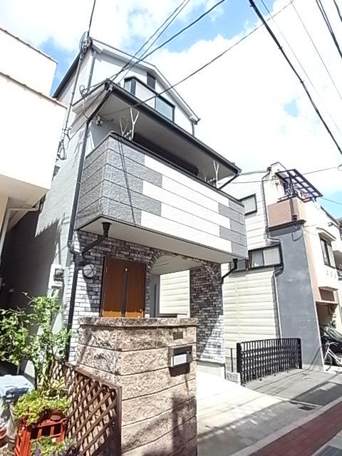 Local appearance photo