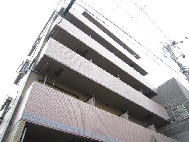 Building appearance. Exterior Photos.