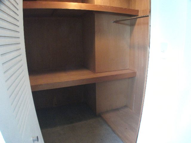 Receipt. There is also a walk-in closet.