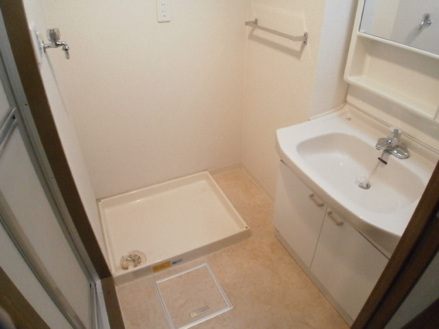 Washroom. Indoor Laundry Storage & undressing space