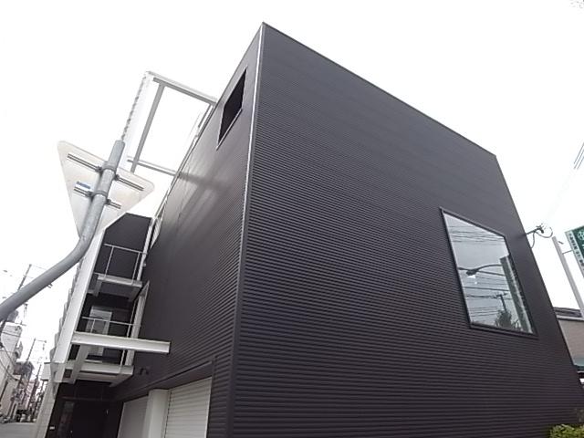 Local appearance photo