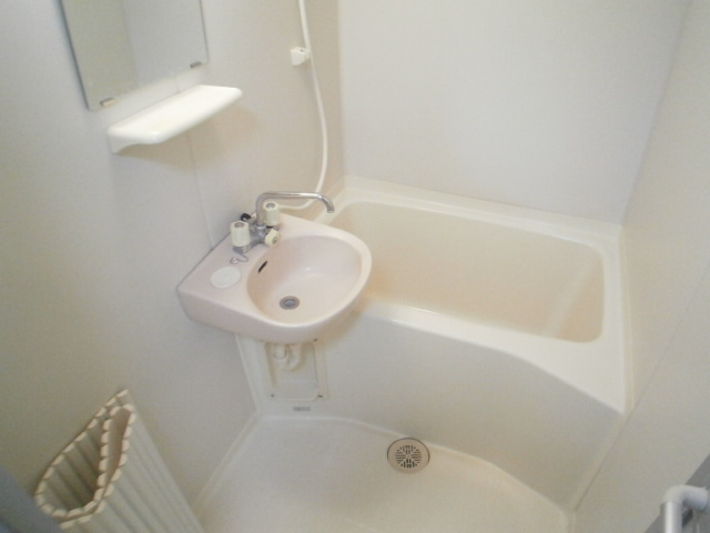 Bath. Bathroom to heal tired