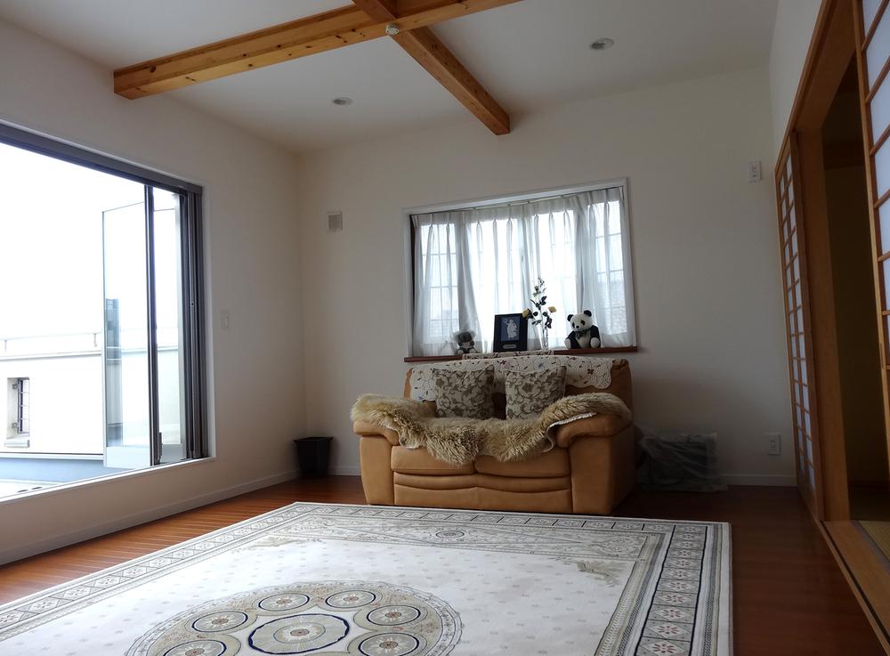 Living. Indoor (10 May 2013) Shooting ※ furniture ・ Fixtures, etc. is out of buying and selling interest.