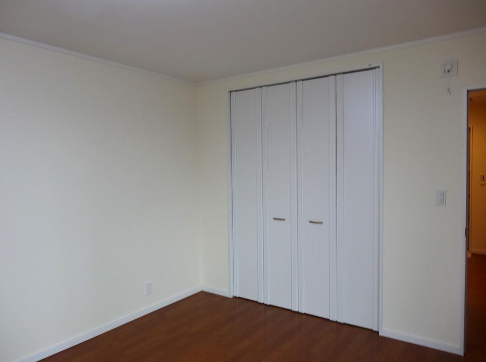 Non-living room. Indoor (10 May 2013) Shooting