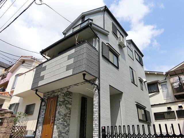 Local appearance photo. Local (August 2013), is shooting a bright south-facing sun per ventilation good! Guests preview the same day!