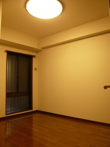 Living and room. Western-style 2