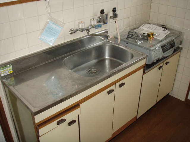 Kitchen. Spacious kitchen