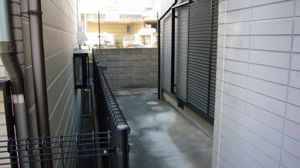 Entrance. It has continued to back door