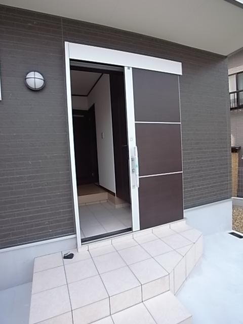 Local appearance photo