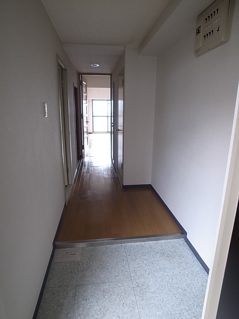 Entrance. Corridor design of the room