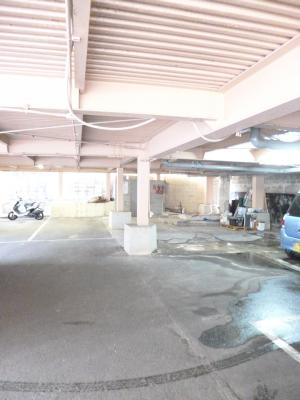 Other. It is convenient in the parking.