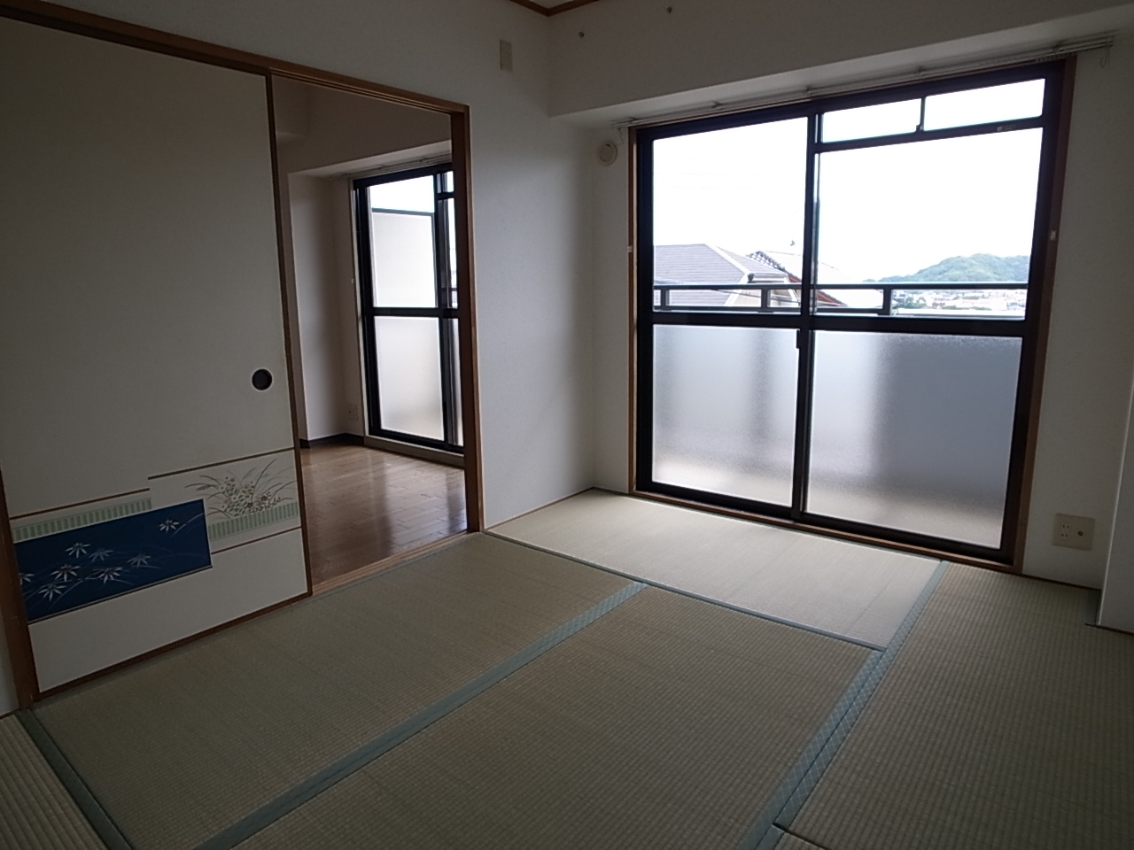 Other room space. Japanese-style room is calm