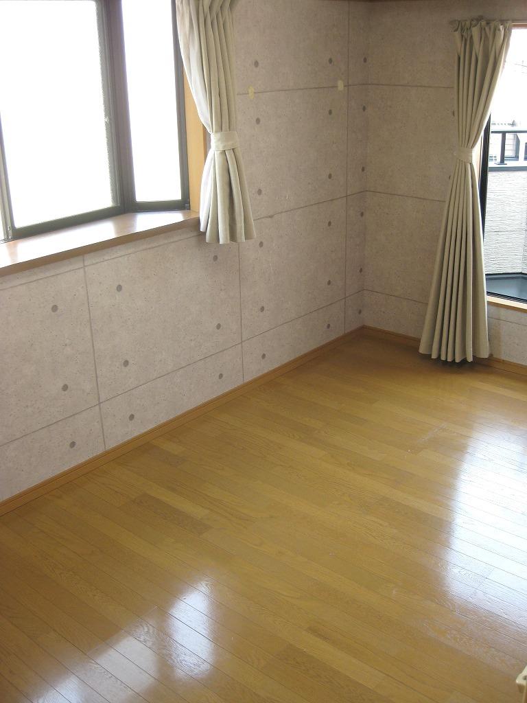 Non-living room. Indoor (September 2013) Shooting