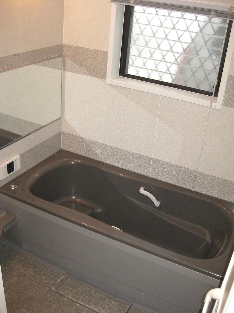 Bathroom. Indoor (September 2013) Shooting