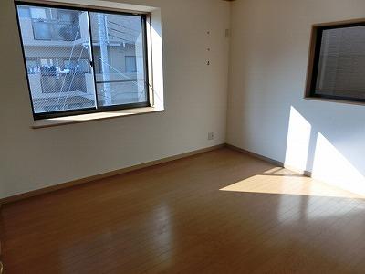 Non-living room. Room (August 2013) Shooting