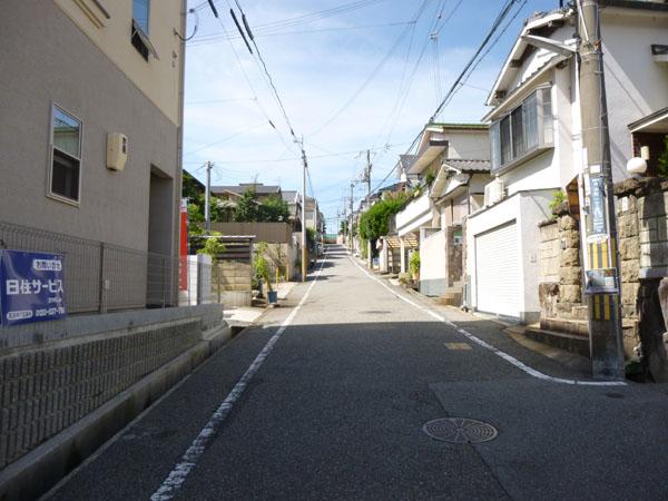 Local photos, including front road. Local (September 2013) Shooting