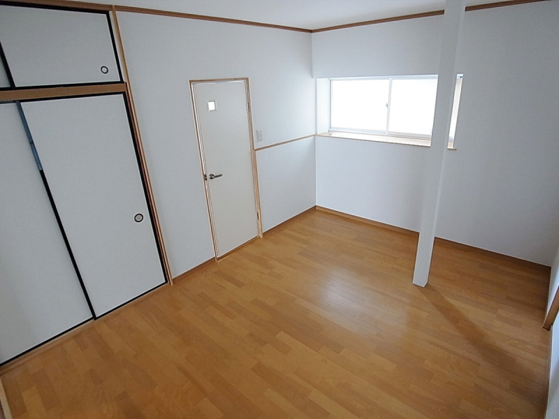 Other room space. Bright day is also good