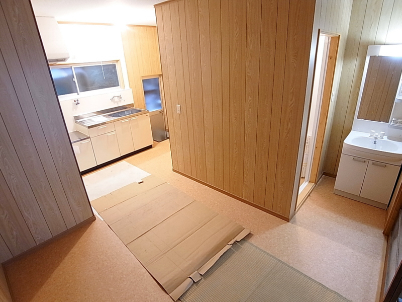 Living and room. Dining space (renovated is in)