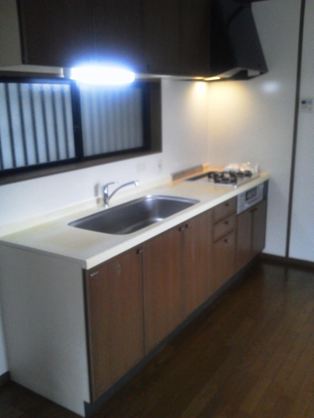 Kitchen. Indoor (July 2013) Shooting