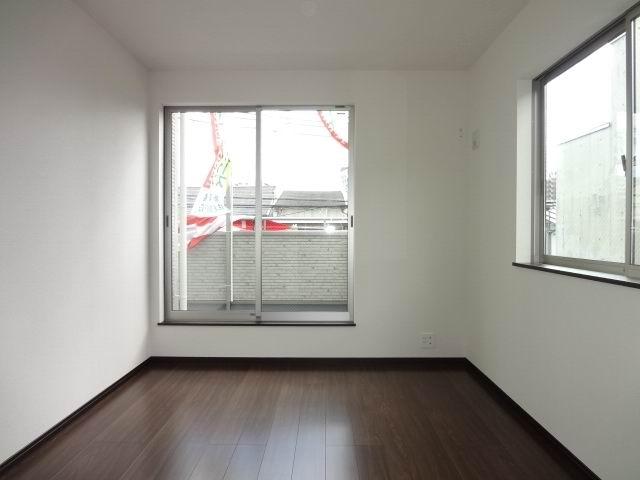 Non-living room. 2 Kaiyoshitsu 6.5 Pledge. MinamiMuko. balcony ・ It is with a closet. 