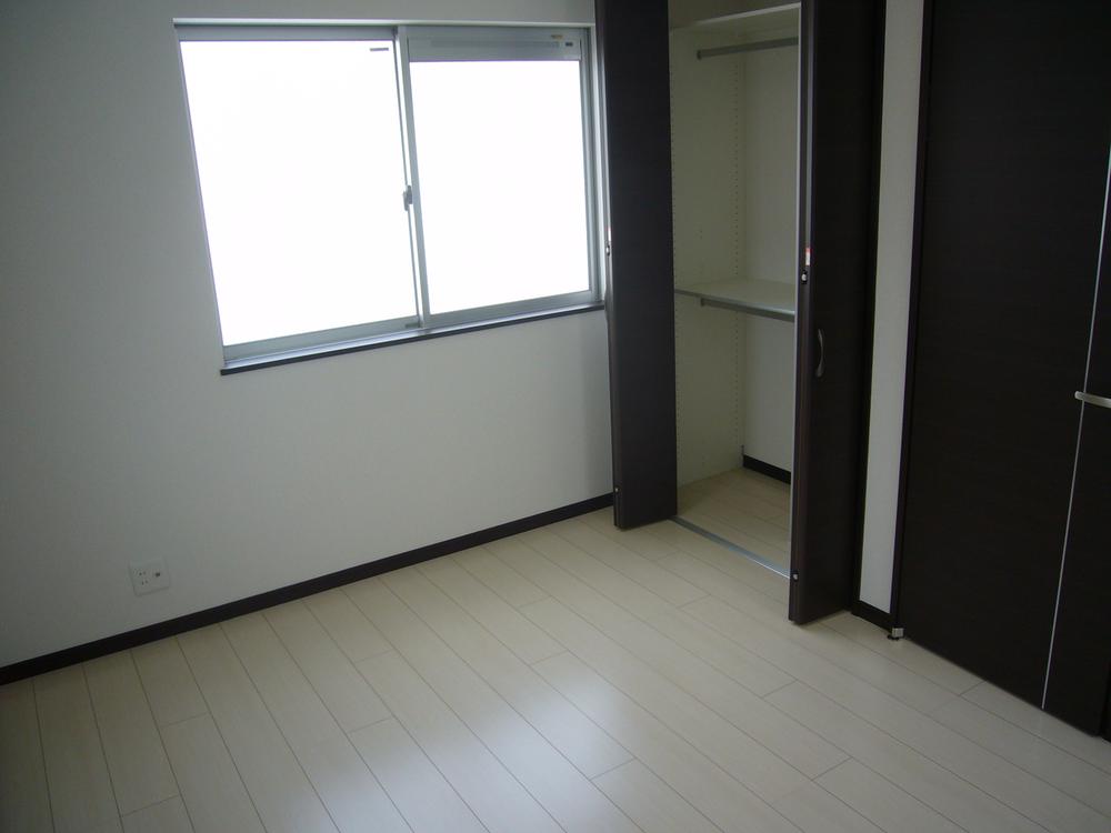 Non-living room. Indoor (July 2013) Shooting