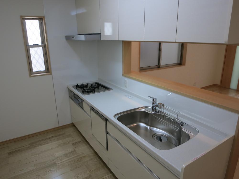 Same specifications photo (kitchen). Same specifications