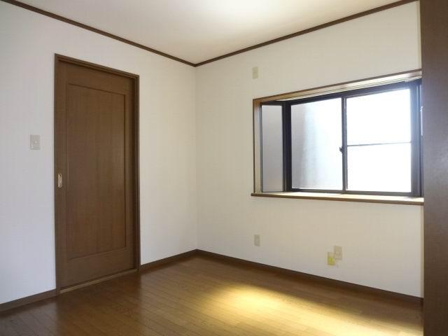 Living. First floor dining. LDK12.5 Pledge. With bay window. Is a cross stuck Kawasumi.