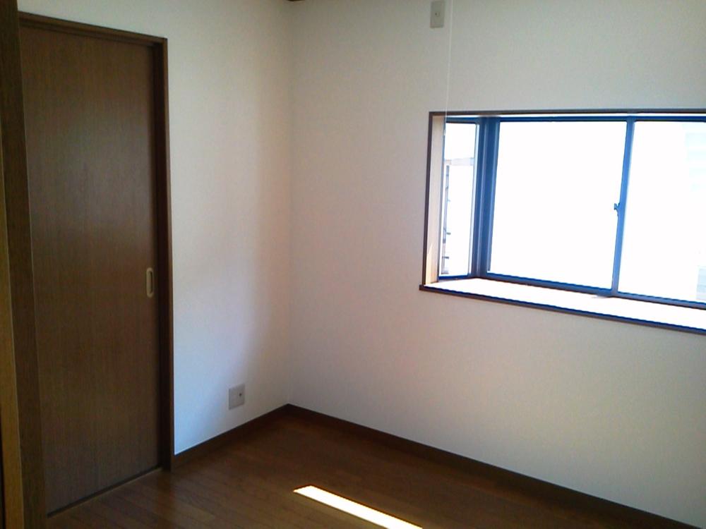 Non-living room. Indoor (July 2013) Shooting