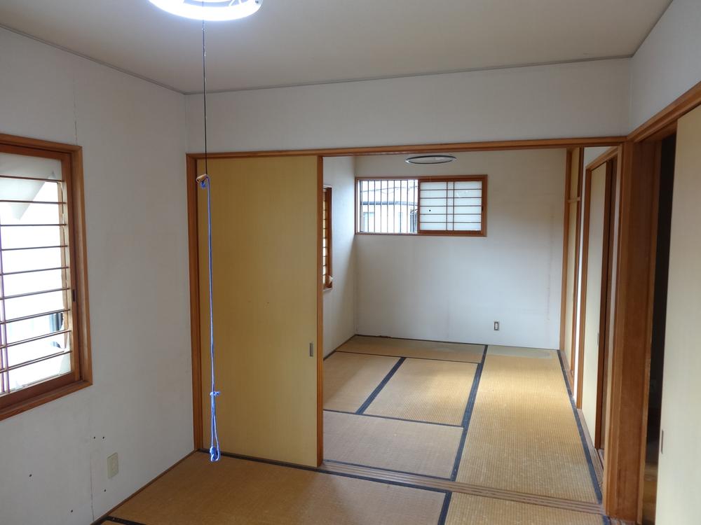 Non-living room. Indoor (12 May 2013) Shooting