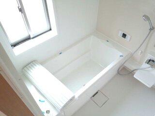 Bathroom. 1 pyeong type of bathroom, It is easier than ever with your bathing with small children, The size of the room. 