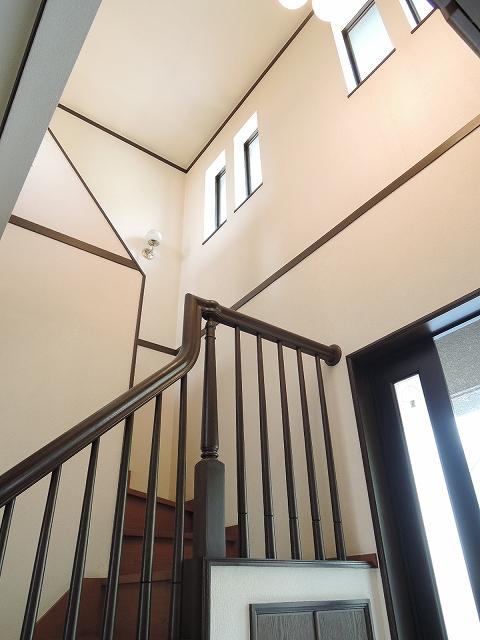 Entrance. It is a blow-by