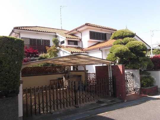 Local appearance photo. Thank sense of relief for the southeast corner lot!