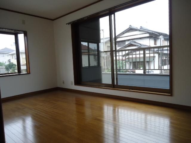 Non-living room. Local (October 20, 2013) Shooting