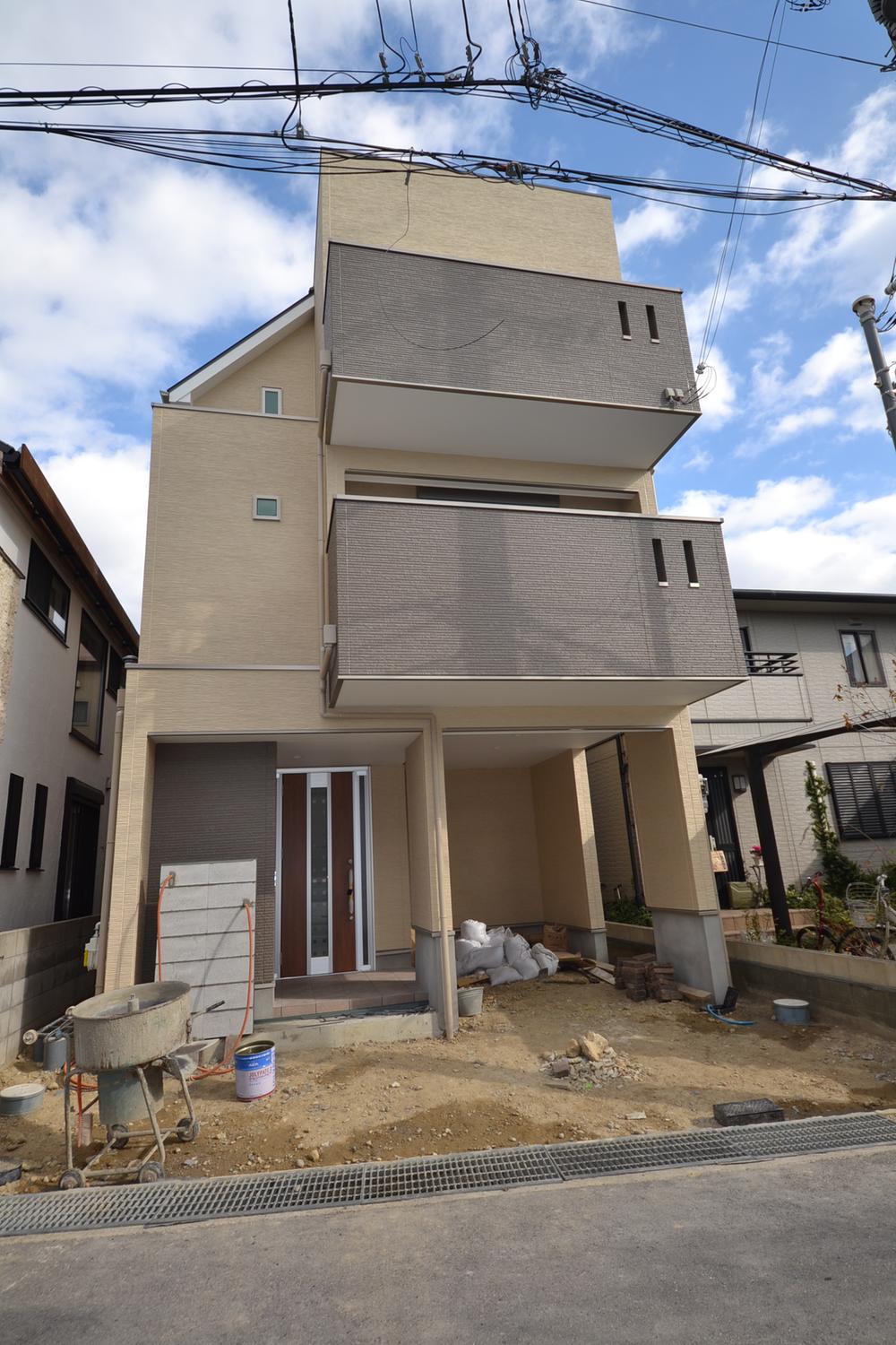 Local appearance photo. Local (December 8, 2013) Shooting