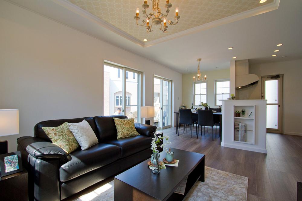 Other. Our model house in public in Akashi city It is a mansion with a feeling of opening of European-style.