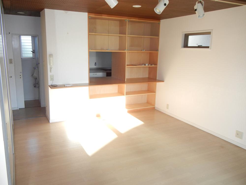 Living. Indoor (11 May 2013) Shooting