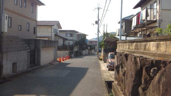 Local photos, including front road. Located in a quiet residential area