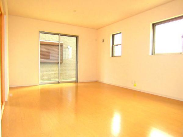 Same specifications photos (living). Relax slowly in the family 15 Pledge of living