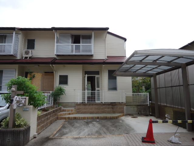 Local appearance photo. Local (10 May 2013) Shooting