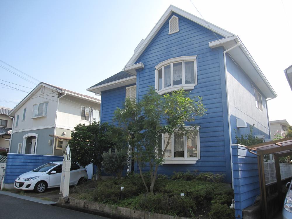 Local appearance photo. Local (11 May 2013) Shooting