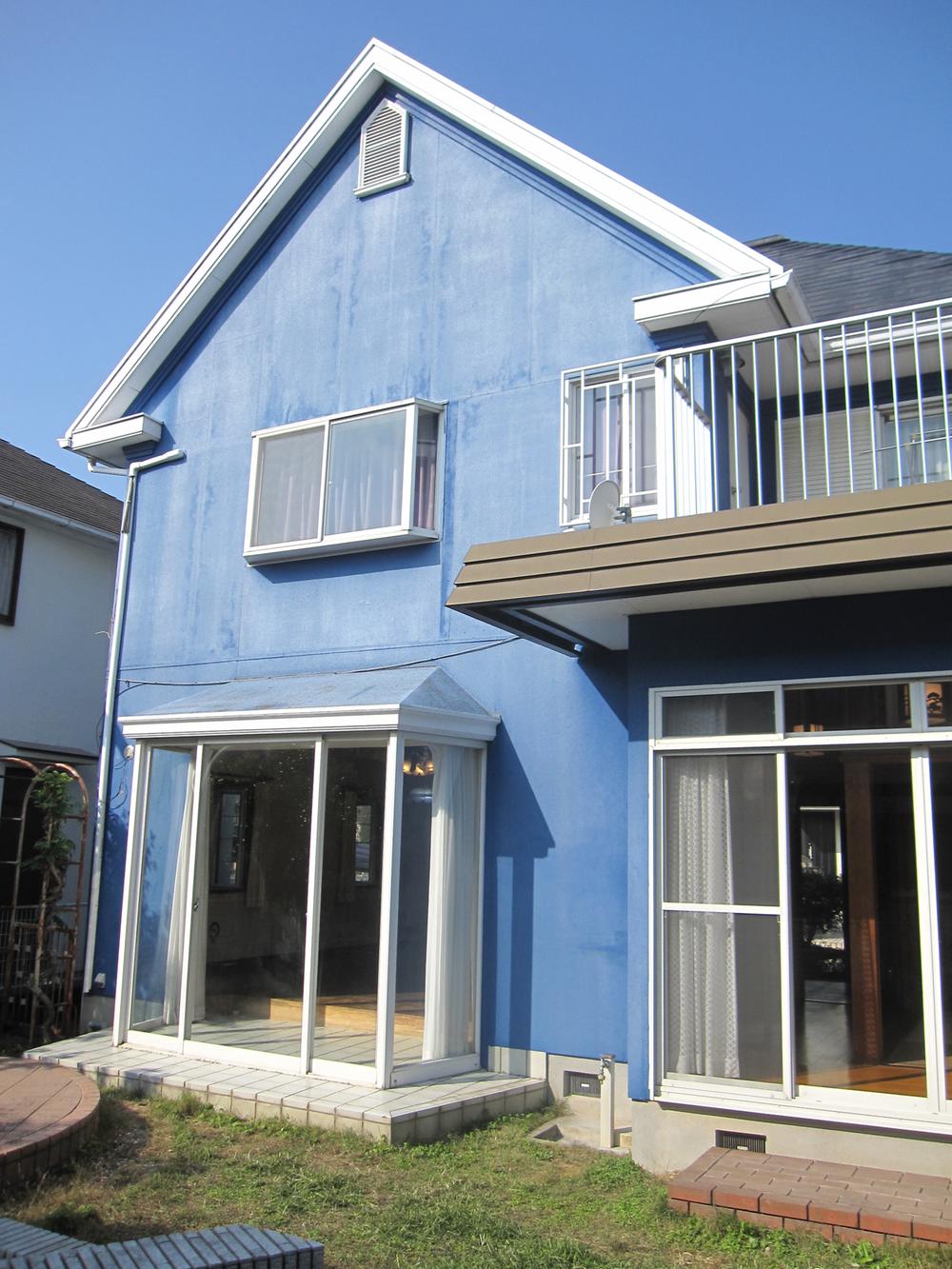 Local appearance photo. Local (11 May 2013) Shooting