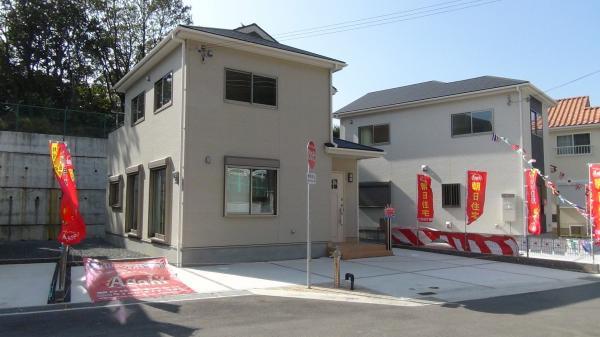 Local appearance photo. It is simple, modern appearance that does not come in tired