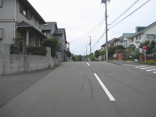 Local photos, including front road. Local (August 2013) Shooting